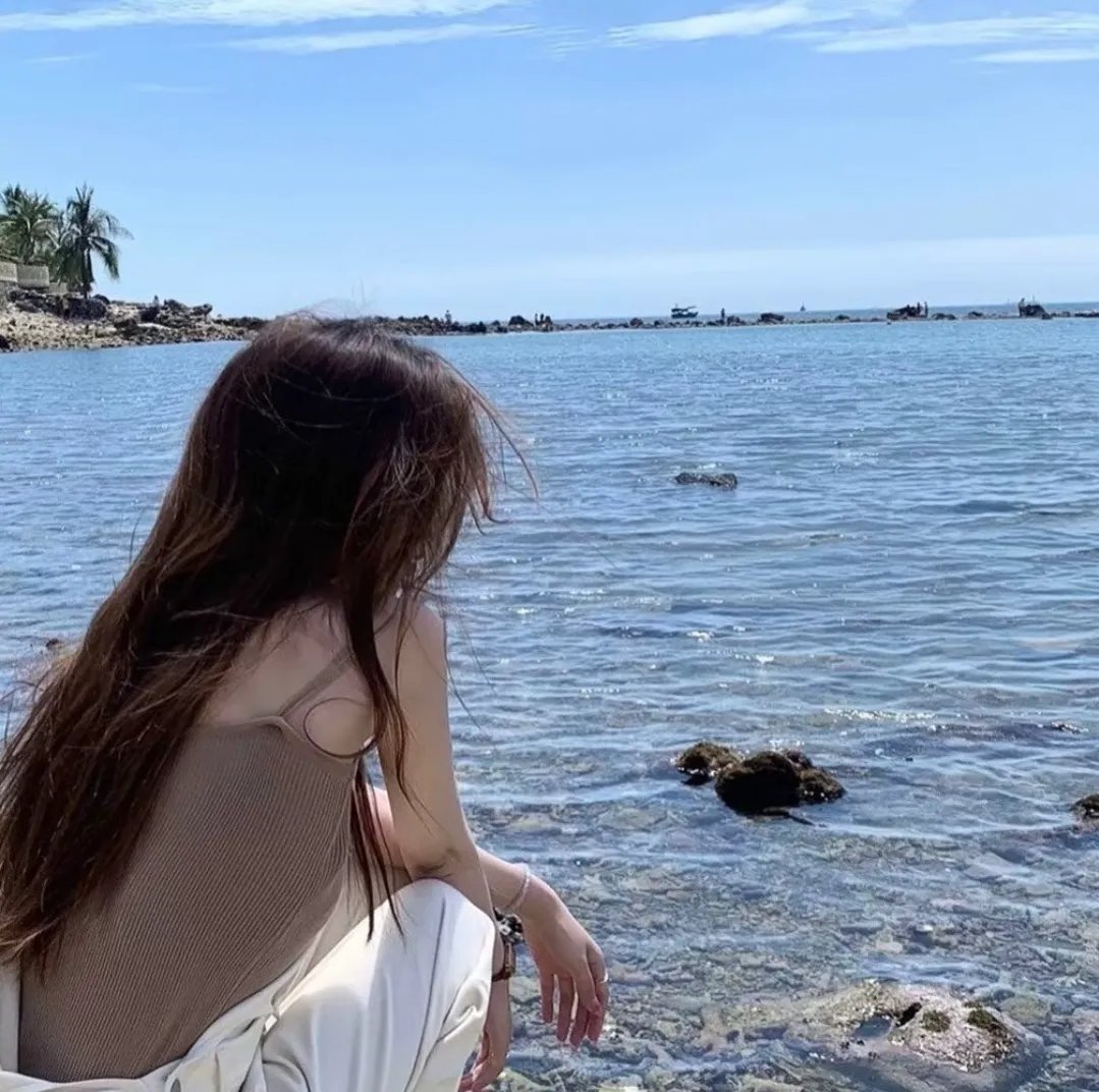 爱在初春惊变时